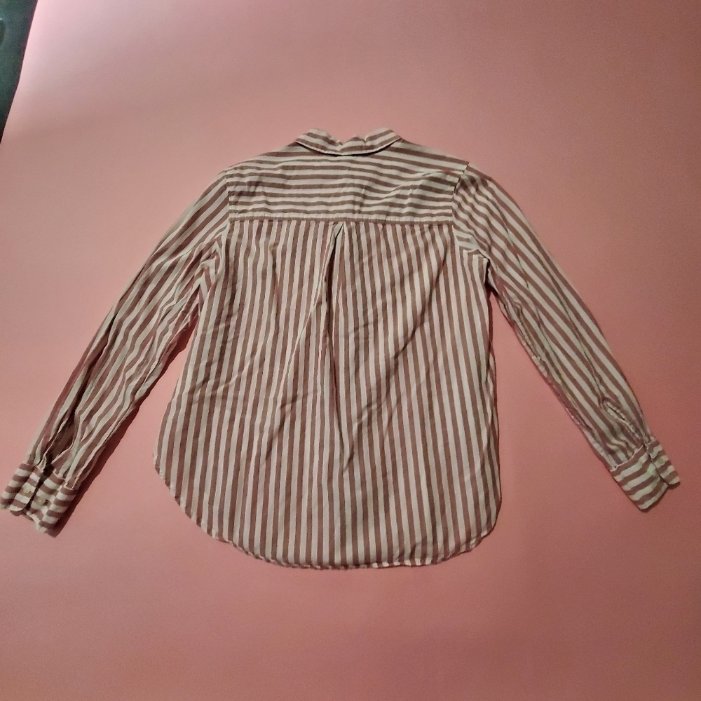 ⛱️ H&M Red and White Strip Button Down Top Beach Nautical Retro ⛱️ - Picture 6 of 8